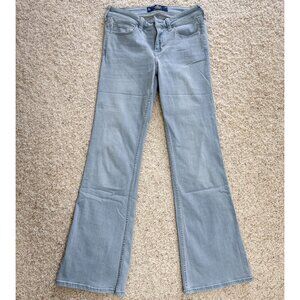 Hollister Low-Rise Light Wash Boot Jeans 27S